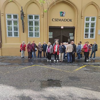 
                                Senioři z Blanska navštívili partnerské město Komárno. FOTO: Zdeněk Lejtnar
                                    