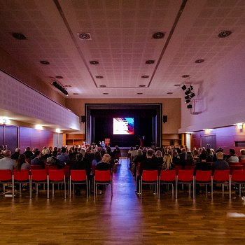 
                                O skvělou atmosféru předávání ocenění se postaral zaplněný sál Dělnického domu. FOTO: Michaela Buchtová
                                    