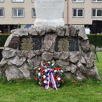 
                                Blansko s připomnělo Den vzniku samostatného československého státu. FOTO: Michal Záboj
                                    