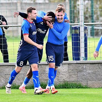 
                                Fotbalisté FK Blansko porazili Rosice 3:1. FOTO: Josef Kratochvil
                                    