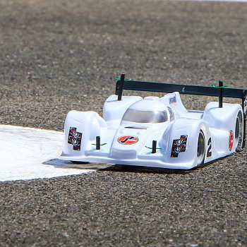 
                                RC autodrom Blansko hostil vytrvalostní závod RC modelů aut na 12 hodin. FOTO: Roman Krejčí
                                    