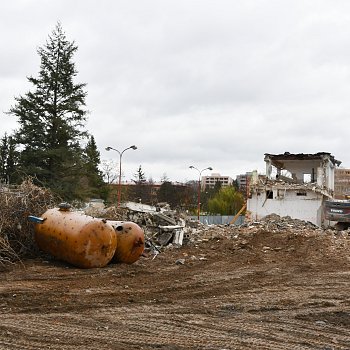 
                                Demolice bývalých lázní. FOTO: Michal Záboj
                                    