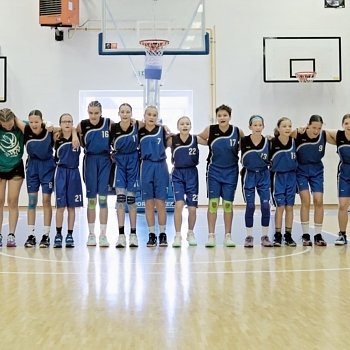 
                                Tým U14 na turnaji v Kyjově. FOTO: Martin Peřina
                                    