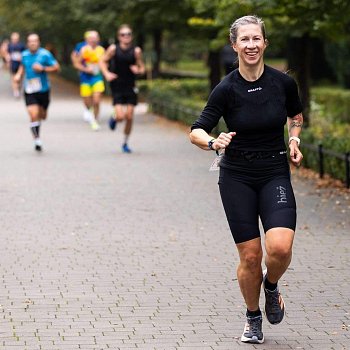 
                                Blanenští běžci se zúčastnili půlmaratonu v polské Legnici. FOTO: archiv Michala Kršky
                                    