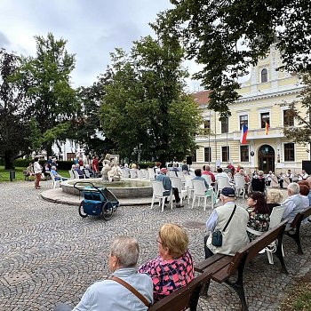 
                                Na promenádním koncertu zahrála kapela Boskověnka. FOTO: KSMB
                                    