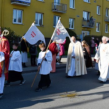 
                                Nedělní historický průvod sv. Martina. FOTO: Michal Záboj
                                    