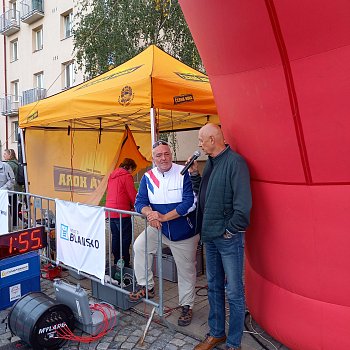 
                                Blansko ožilo tradičním Půlmaratonem Moravským krasem. FOTO: Sabina Pavloušková
                                    