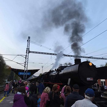 
                                Do Blanska historický parní vlak. FOTO: Soňa Krátká
                                    