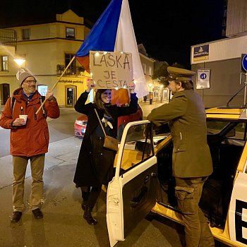 
                                Blanenští skauti uspořádali symbolický Pochod světel. FOTO: Pavla Komárková
                                    