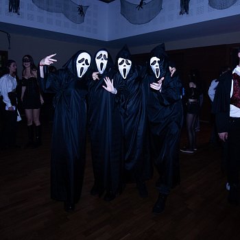 
                                V Dělnickém domě se konalo Halloween disco. FOTO: Kultura Blansko
                                    