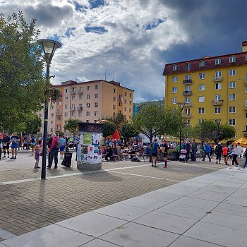 
                                Blansko ožilo tradičním Půlmaratonem Moravským krasem. FOTO: Sabina Pavloušková
                                    