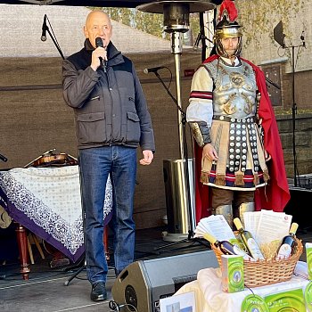 
                                Sobotní akce Na víno s Martinem. FOTO: Lukáš Dlapa
                                    