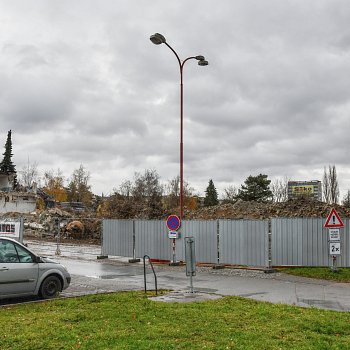 
                                Demolice bývalých lázní. FOTO: Michal Záboj
                                    