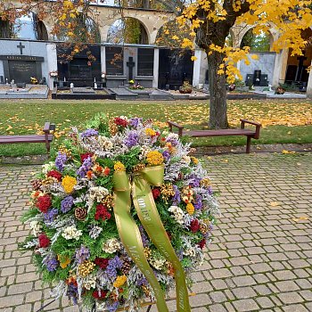 
                                Na blanenském hřbitově v neděli uctili Památku zesnulých. FOTO: Sabina Pavloušková
                                    