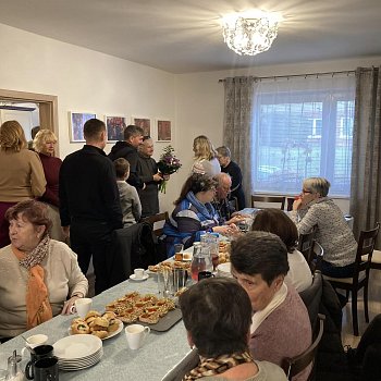 
                                Začátek adventu v dřevěném kostele. FOTO: archiv ČsCH Blansko
                                    