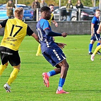 
                                Fotbalisté FK Blansko porazili Rosice 3:1. FOTO: Josef Kratochvil
                                    