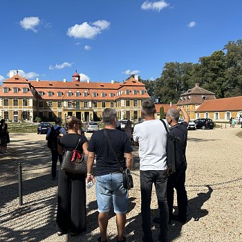 
                                Delegace z partnerských měst, které navštívily letos v září akci Zažít Blansko jinak, poznávaly město i region. FOTO: Kristýna Kadlecová
                                    