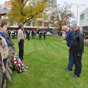 
                                Blansko s připomnělo Den vzniku samostatného československého státu. FOTO: Michal Záboj
                                    