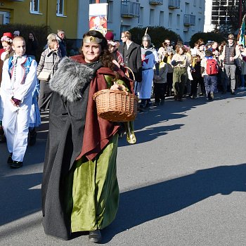 
                                Nedělní historický průvod sv. Martina. FOTO: Michal Záboj
                                    