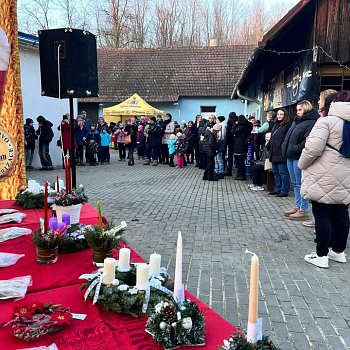 
                                Rozsvícená adventní neděle v restauraci Myslivna. FOTO: archiv restaurace
                                    