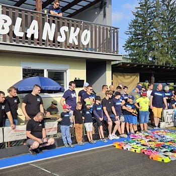 
                                 RC autodrom Blansko hostil v neděli závody RC aut 1:10 elektro. FOTO: archiv pořadatelů
                                    